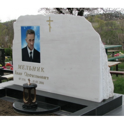 Надгробие из мрамора AM3578