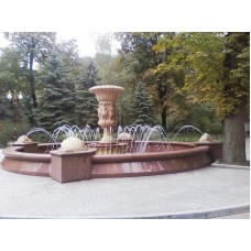 Фонтан гранитный парковый