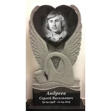 Памятник Сердце и лебедь