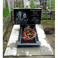 Стандартный прямоугольный горизонтальный памятник Стандартный прямоугольный горизонтальный памятник