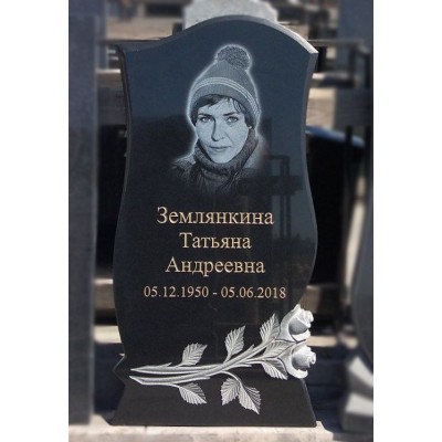Надгробный памятник на могилу с двумя розами