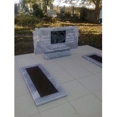 Семейный православный памятник на могилу Семейный православный памятник на могилу