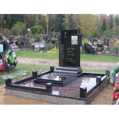Элитный памятник из гранита на могилу