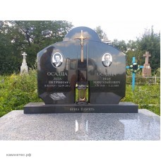 Двойной надмогильный памятник с фотокерамикой Двойной надмогильный памятник с фотокерамикой