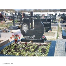 Двойной памятник с общим открытым надгробием Двойной памятник с общим открытым надгробием