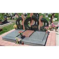 Эксклюзивный памятник на троих человек Эксклюзивный памятник на троих человек