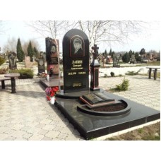 Памятник на могилу молодому мужчине Памятник на могилу молодому мужчине