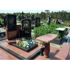 Элитный памятник для молодого парня со столом и лавочкой Элитный памятник для молодого парня со столом и лавочкой