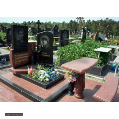 Элитный памятник для молодого парня со столом и лавочкой