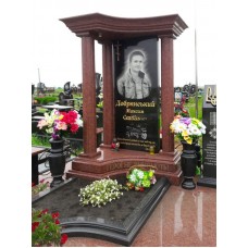 Элитный памятник на могилу молодому парню Элитный памятник на могилу молодому парню