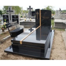 Мужской памятник из гранита в европейском стиле Мужской памятник из гранита в европейском стиле