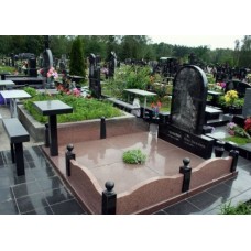 Надмогильный комплекс из красного и черного гранита