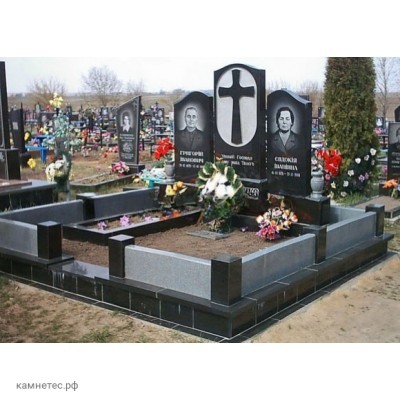 Мемориальный памятник на двоих человек