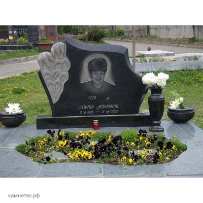 Памятник фигурный f130
