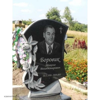 Фигурный памятник f43