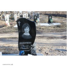 Фигурный памятник f82 Фигурный памятник f82