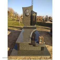 Фигурный памятник f96 Фигурный памятник f96