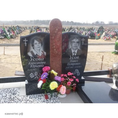Комбинированный гранитный памятник для двоих