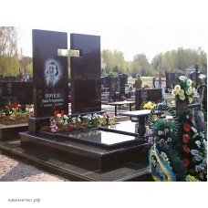 Двойной памятник с прямоугольной стелой