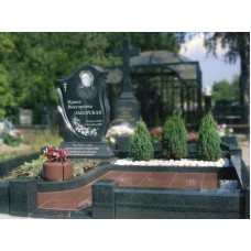 Элитный памятник из гранита Элитный памятник из гранита