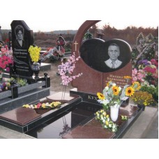 Эксклюзивный двойной памятник с резной стелой