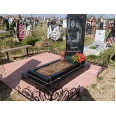 Стандартный одинарный памятник на могилу женщины Стандартный одинарный памятник на могилу женщины