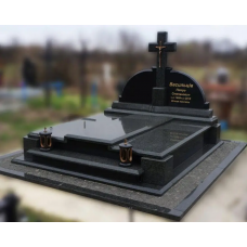 Двойной гранитный надгробный памятник Модель D-08 Двойной гранитный надгробный памятник Модель D-08
