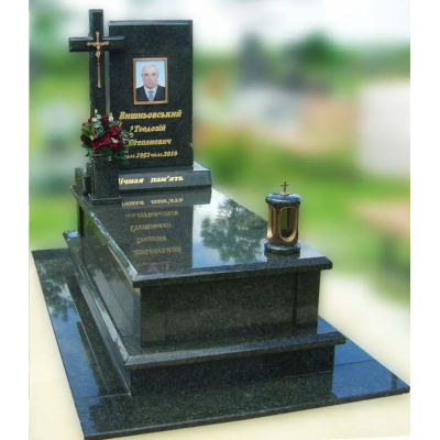 Гранитный надгробный памятник Модель O-06